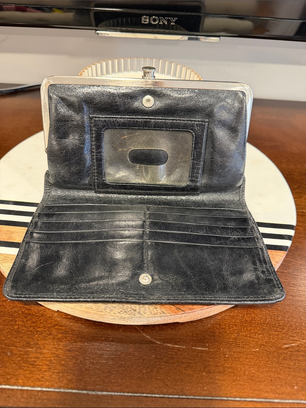 Hobo Black Leather Rachel Wallet